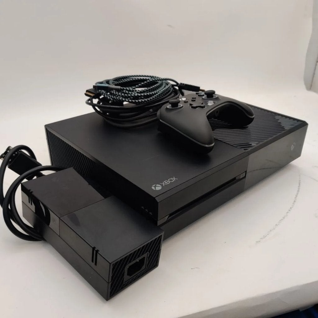 XBOX One 1TB met bedrade pro controller en voeding €119.99, Ophalen of Verzenden, Zo goed als nieuw, X, 1 TB