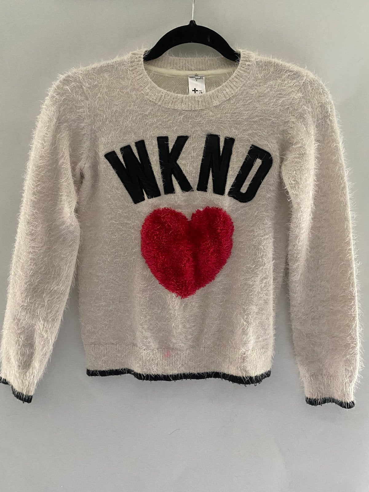 Zachte fluffy trui met hart | C&A Here+ | Maat 134/140, Ophalen of Verzenden, Gebruikt, Meisje, Trui of Vest
