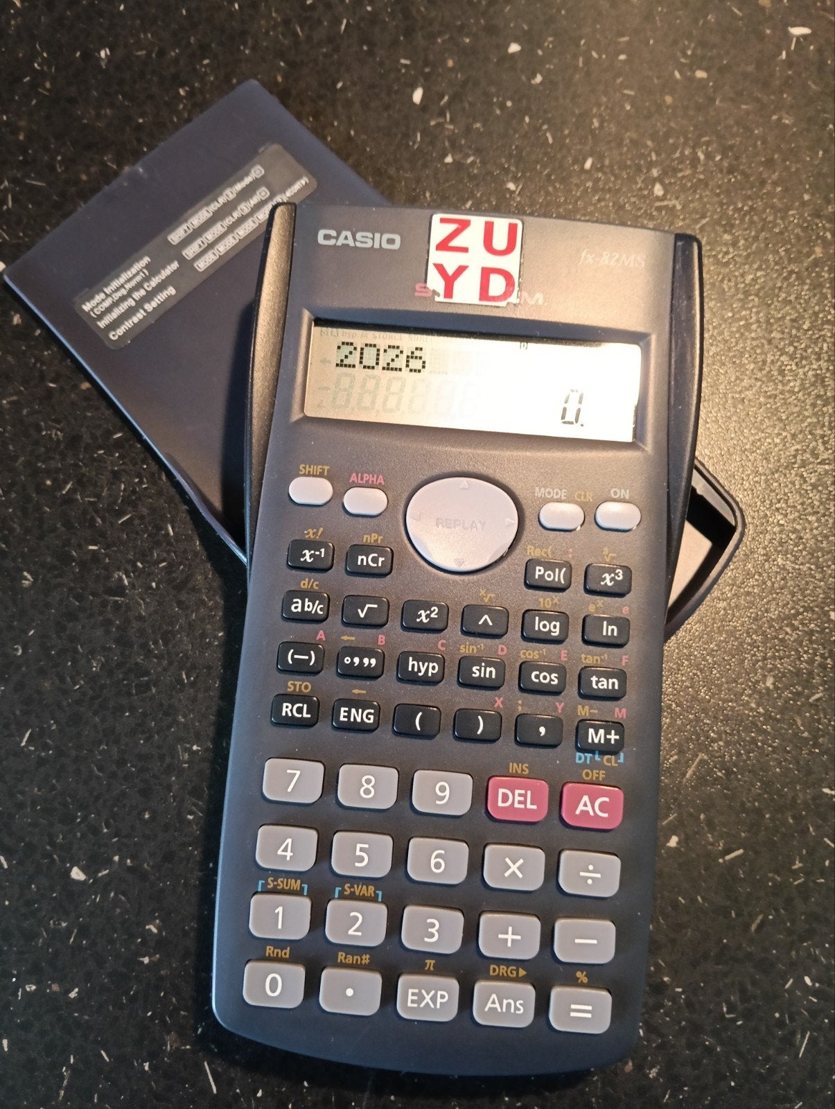 Casio fx-82MS, Diversen, Ophalen of Verzenden, Grafische rekenmachine, Zo goed als nieuw