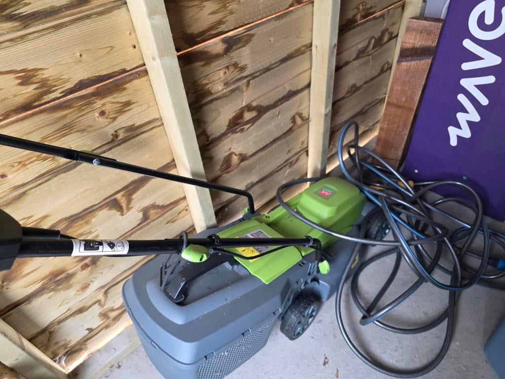 Elektrische grasmaaier in goede staat, Cirkelmaaier, Gebruikt, Elektrische grasmaaier, Onbekend