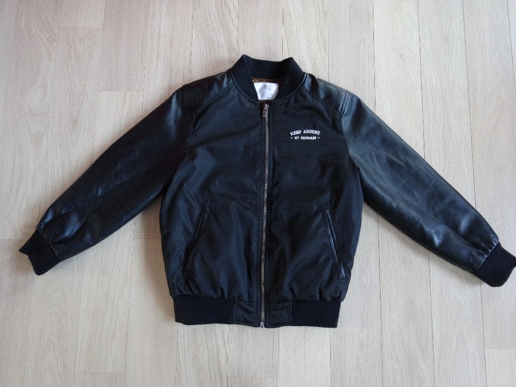 Bomberjack Zara mt 128-134, Ophalen of Verzenden, Zo goed als nieuw, Jongen, Jas