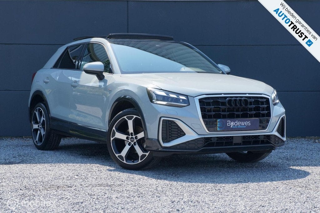 Audi Q2 35 TFSI S Tronic S Edition SLine Pano Matrix Cam PDC, Auto's, Audi, 4 cilinders, 150 pk, Leder en Stof, Origineel Nederlands