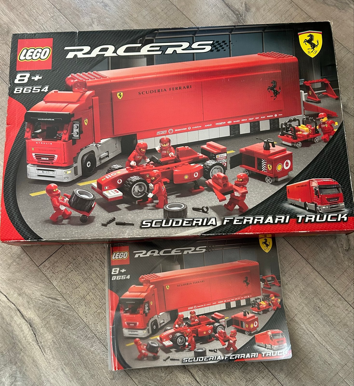 LEGO Racers 8654 Scuderia Ferrari Truck, Ophalen, Zo goed als nieuw