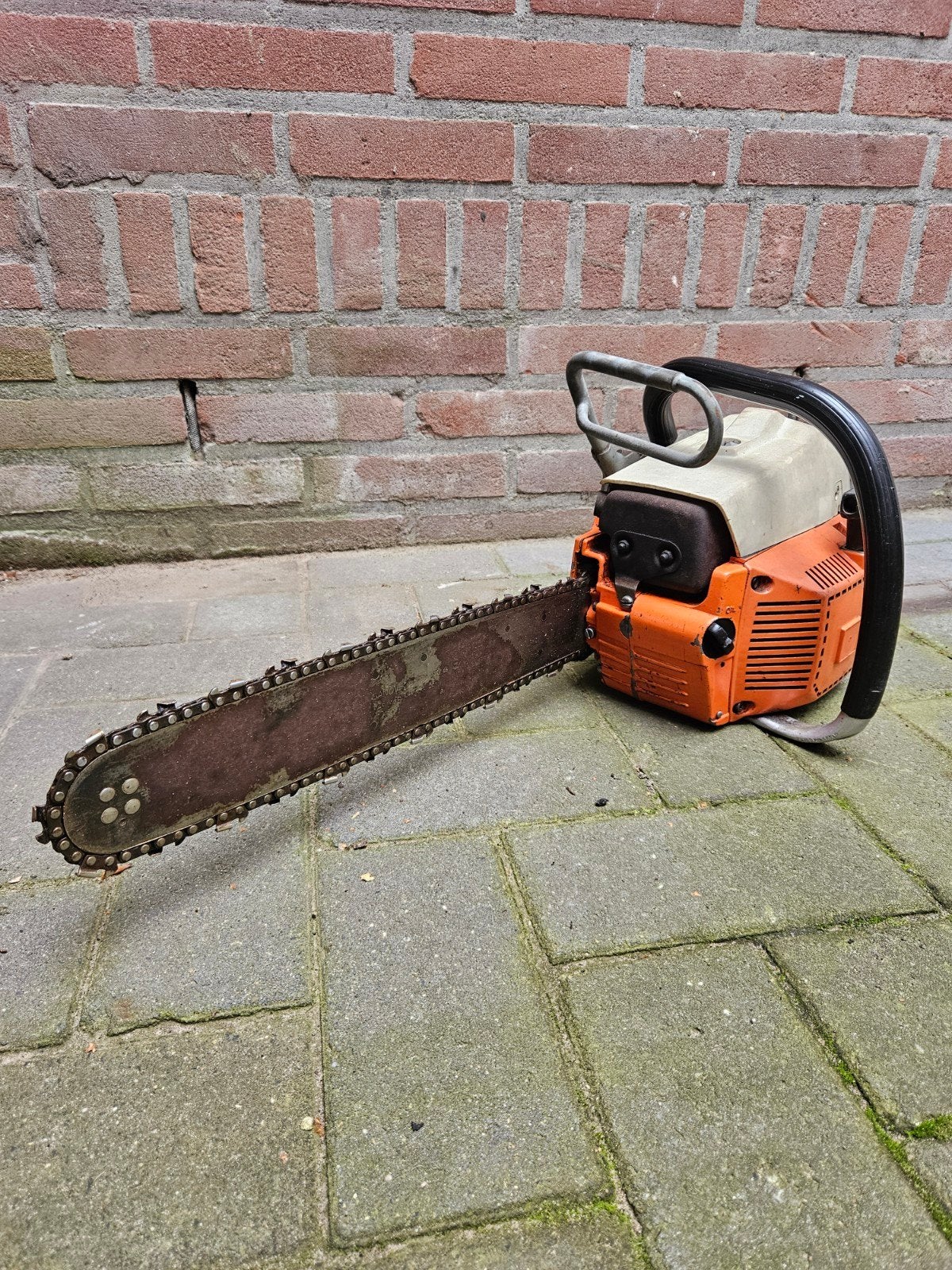 Husqvarna Motorzaag - Loopt Prima - 45cm Zaagblad, Ophalen, Gebruikt, Overige soorten, Husqvarna