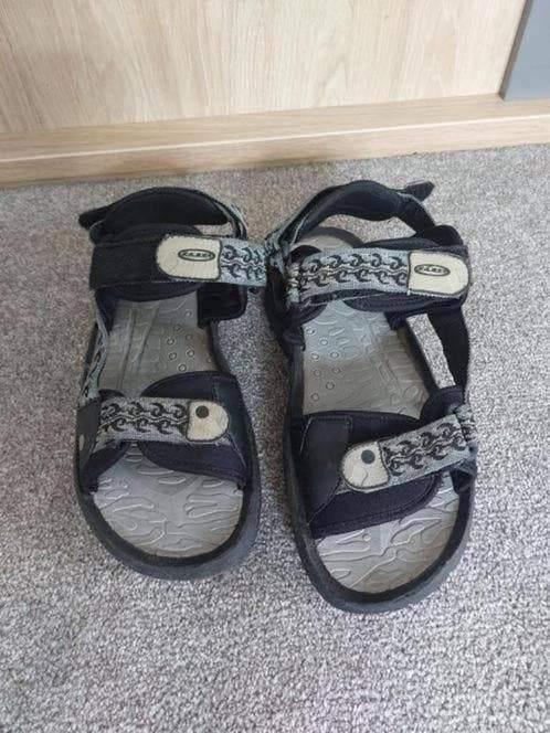 Grijze sandalen van F.A.S.T., maat 43, Ophalen of Verzenden, Gedragen, Overige kleuren, Sandalen