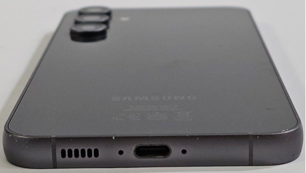 Foto 3 van Samsung Galaxy S23 FE - 128GB - Grafiet | Tweedehands