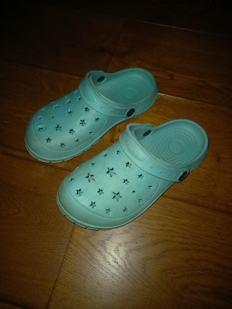 Slippers maat 33, Gebruikt, Jongetje of Meisje, Overige typen, Ophalen of Verzenden
