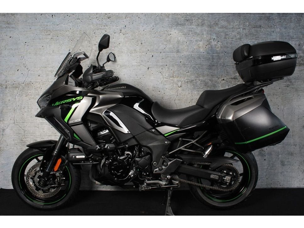 Kawasaki Versys 1100 SE Grand Tourer, Motoren, 1099 cc, 4 cilinders, Motorrijbewijs A, Bedrijf