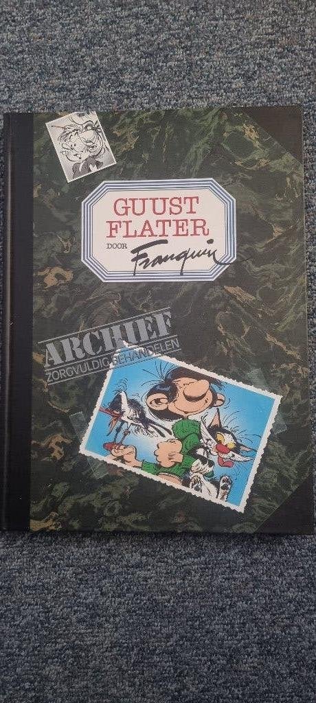 Aantal Guust Flater strips, Boeken, Meerdere stripboeken, Ophalen of Verzenden, Gelezen