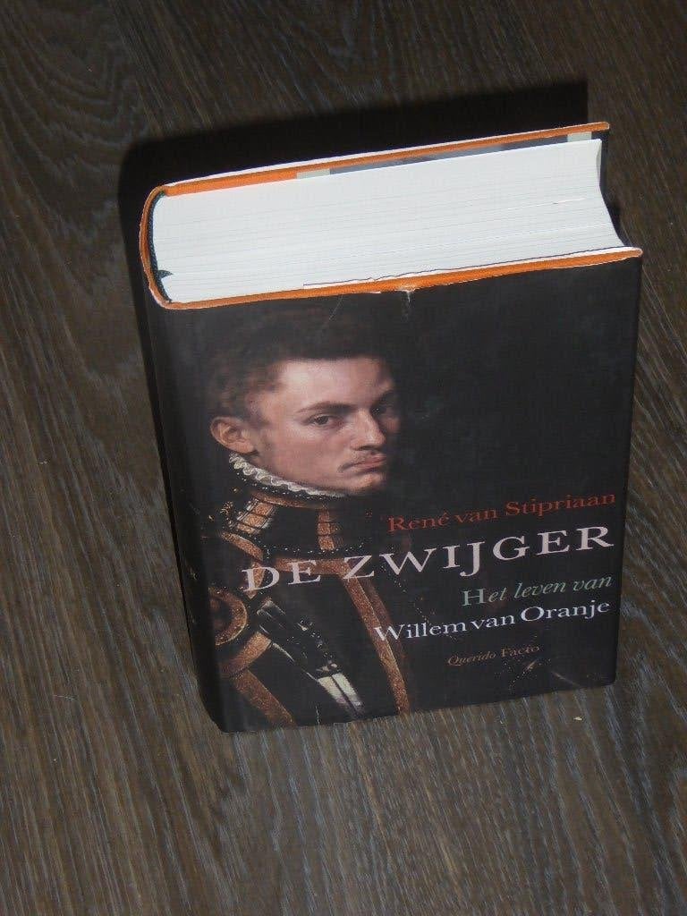 René van Stipriaan - DE ZWIJGER, Verzenden, 15e en 16e eeuw, Zo goed als nieuw, René van Stipriaan