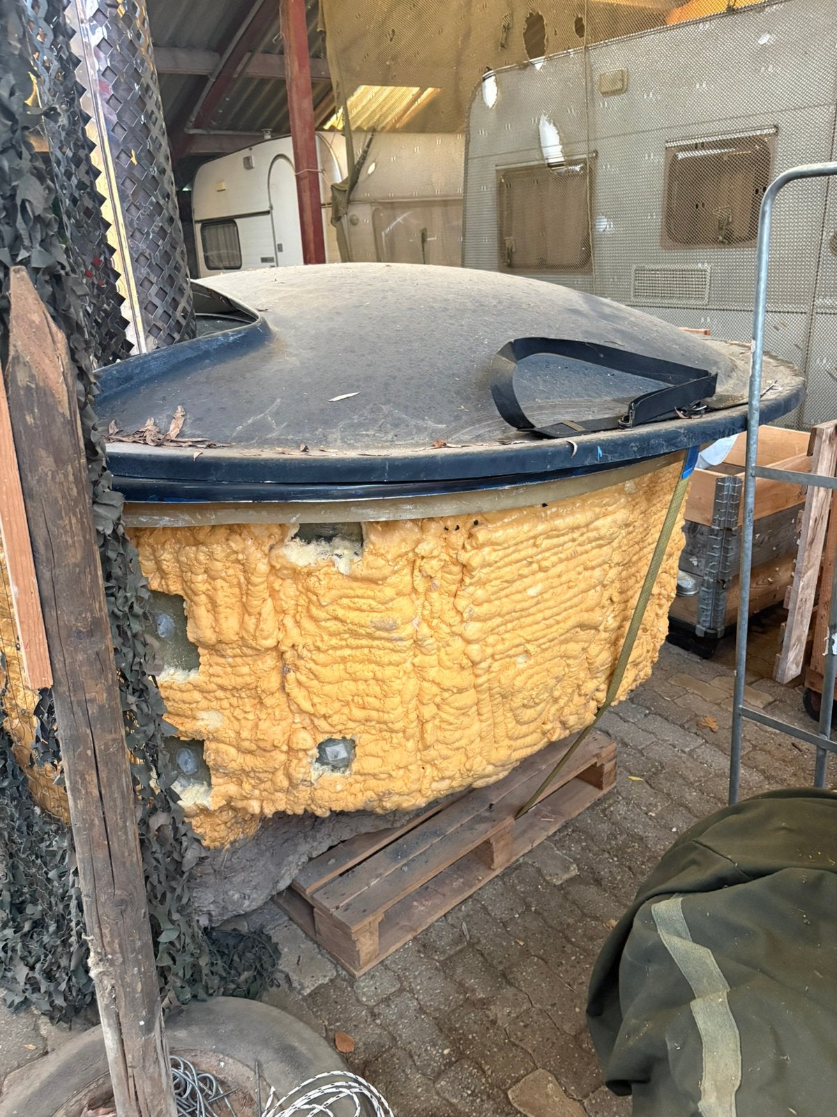 Grote hottub inbouw of uitbouw, Tuin en Terras, Ophalen, Zo goed als nieuw, Inbouw