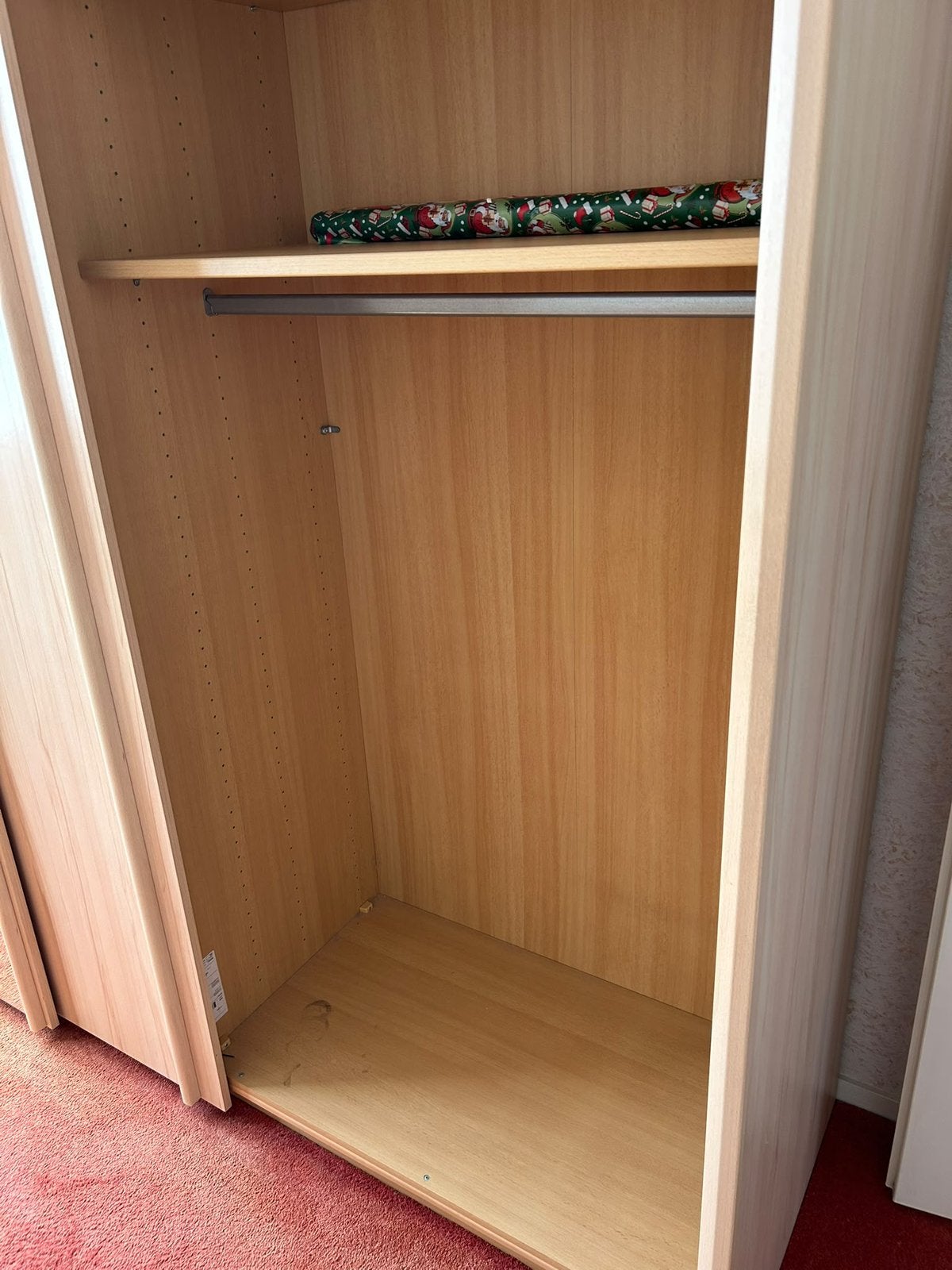 Kleding kast met spiegel, Ophalen, Zo goed als nieuw, 50 tot 75 cm, 200 cm of meer