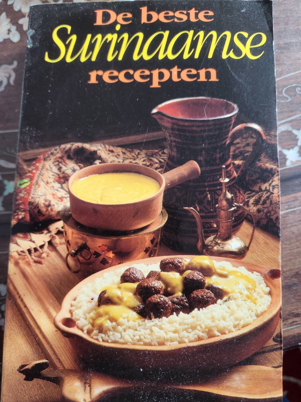 De beste Surinaamse recepten - Kookboek, Ophalen, Gelezen, Zuid-Amerika, Hoofdgerechten