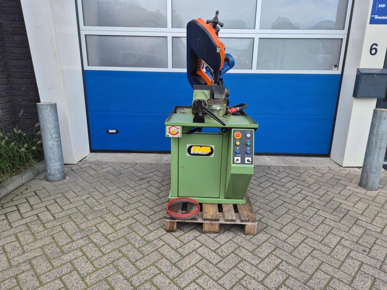FMB CENTAURO Lintzaagmachine Hydraulische 380V nette staat!, Gebruikt, Info@bolkmachinehandel.nl, Ophalen of Verzenden, Afkortzaag