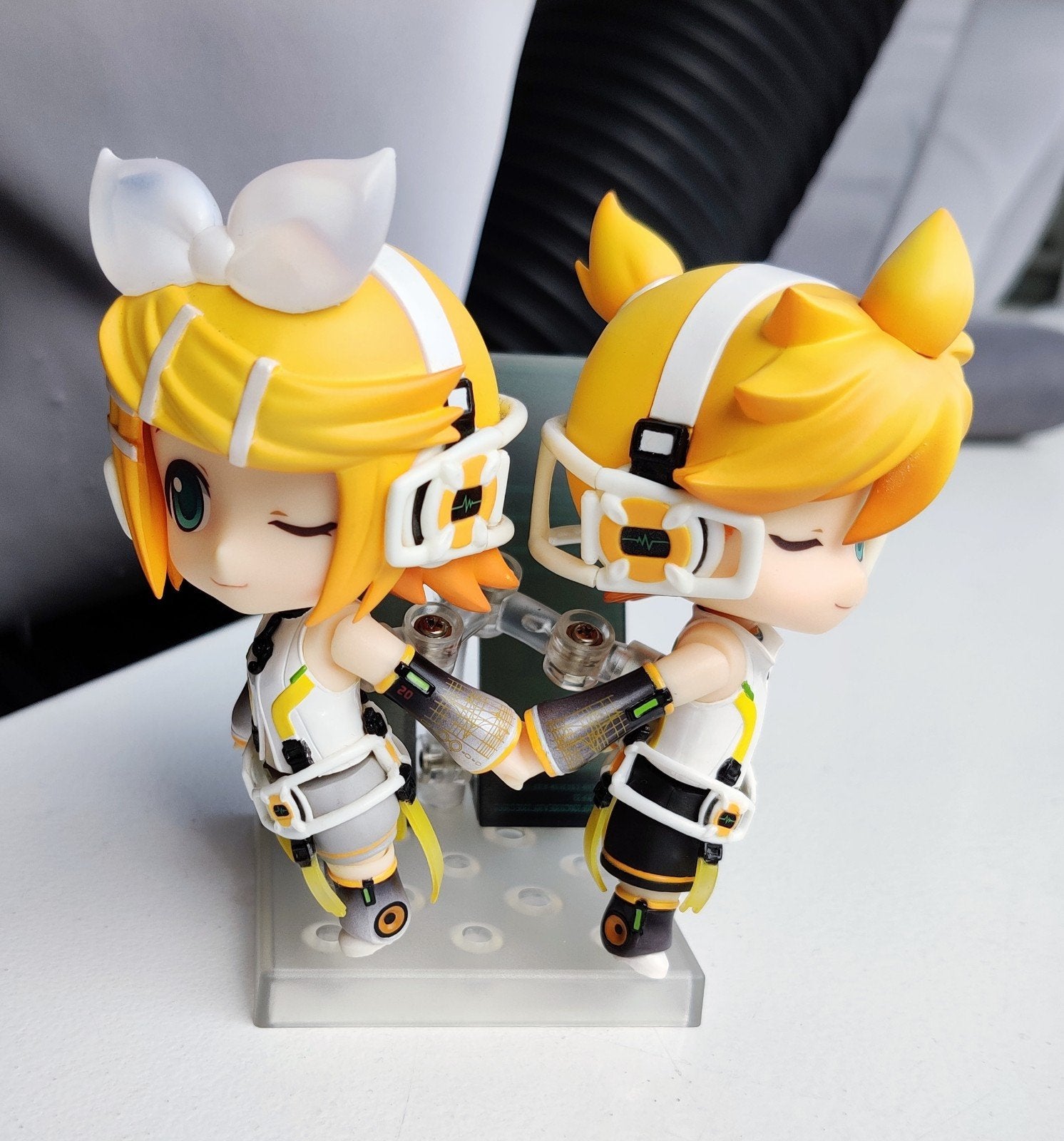 Vocaloid Kagamine Rin & Kagamine Len nendoroid anime figure, Verzamelen, Poppetjes en Figuurtjes, Ophalen of Verzenden, Zo goed als nieuw