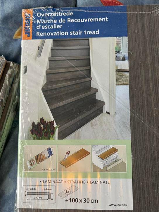 Traprenovatie set grijs eiken - 15 stootborden, 13 tredes, Doe-het-zelf en Verbouw, Ladders en Trappen, Nieuw, Trap, Ophalen
