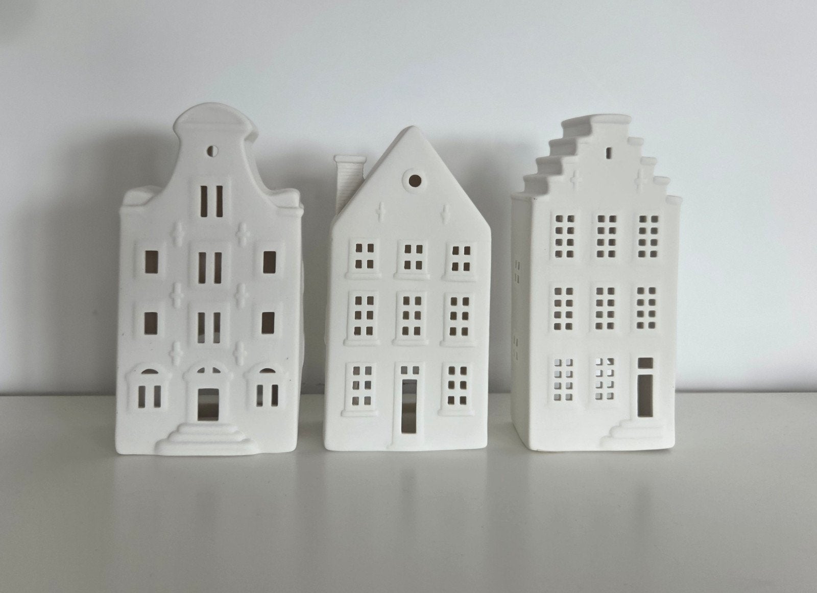 3 witte huisjes, Ophalen of Verzenden, Zo goed als nieuw