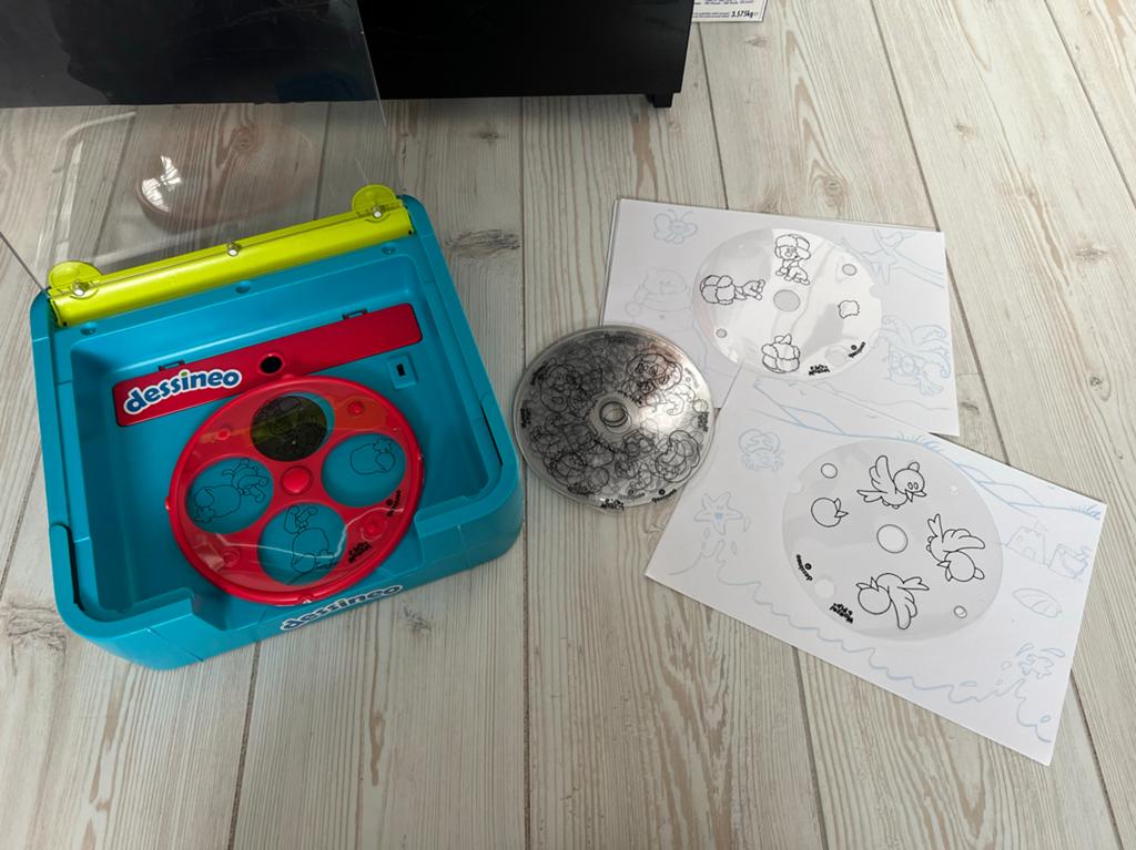 Dessineo Teken Studio Woezel en Pip - Leer Tekenen!, Ophalen, Gebruikt, Knutselen, Met licht