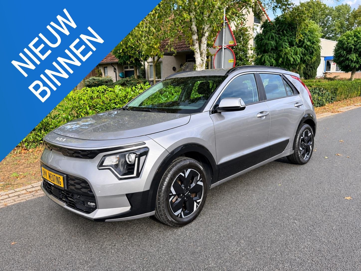 Kia Niro EV DynamicLine 64.8 kWh 204PK 1e EIGENAAR, Gebruikt, Verwarmde buitenspiegels, 1657 kg, Leder en Stof