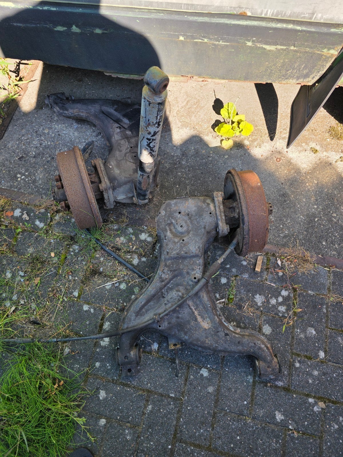 vwt3  veerschotels. L en R  prima staat, Ophalen