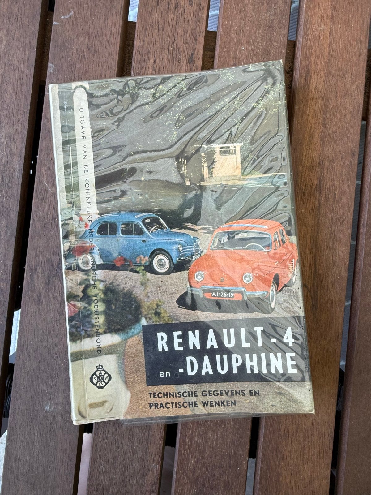 Grote collectie Renault instructie- en vraagboeken, Ophalen