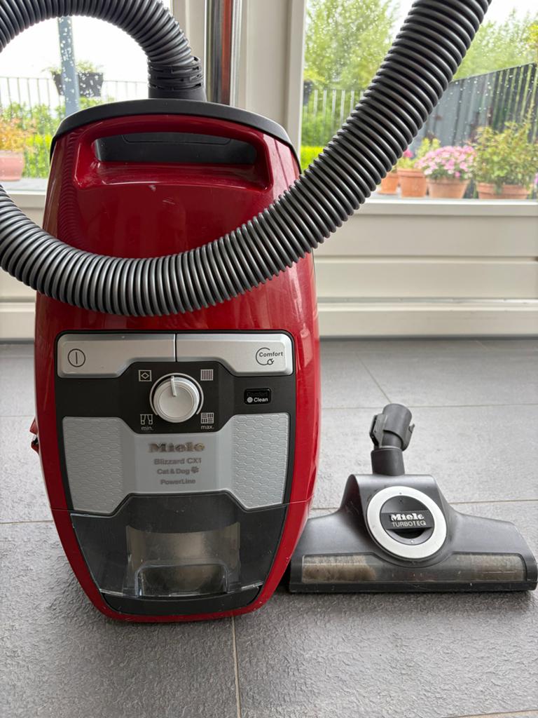 Miele Blizzard CX 1 Cat&Dog Powerline, Witgoed en Apparatuur, Stofzuigers, Gebruikt, Geschikt voor harde vloeren, Ophalen of Verzenden