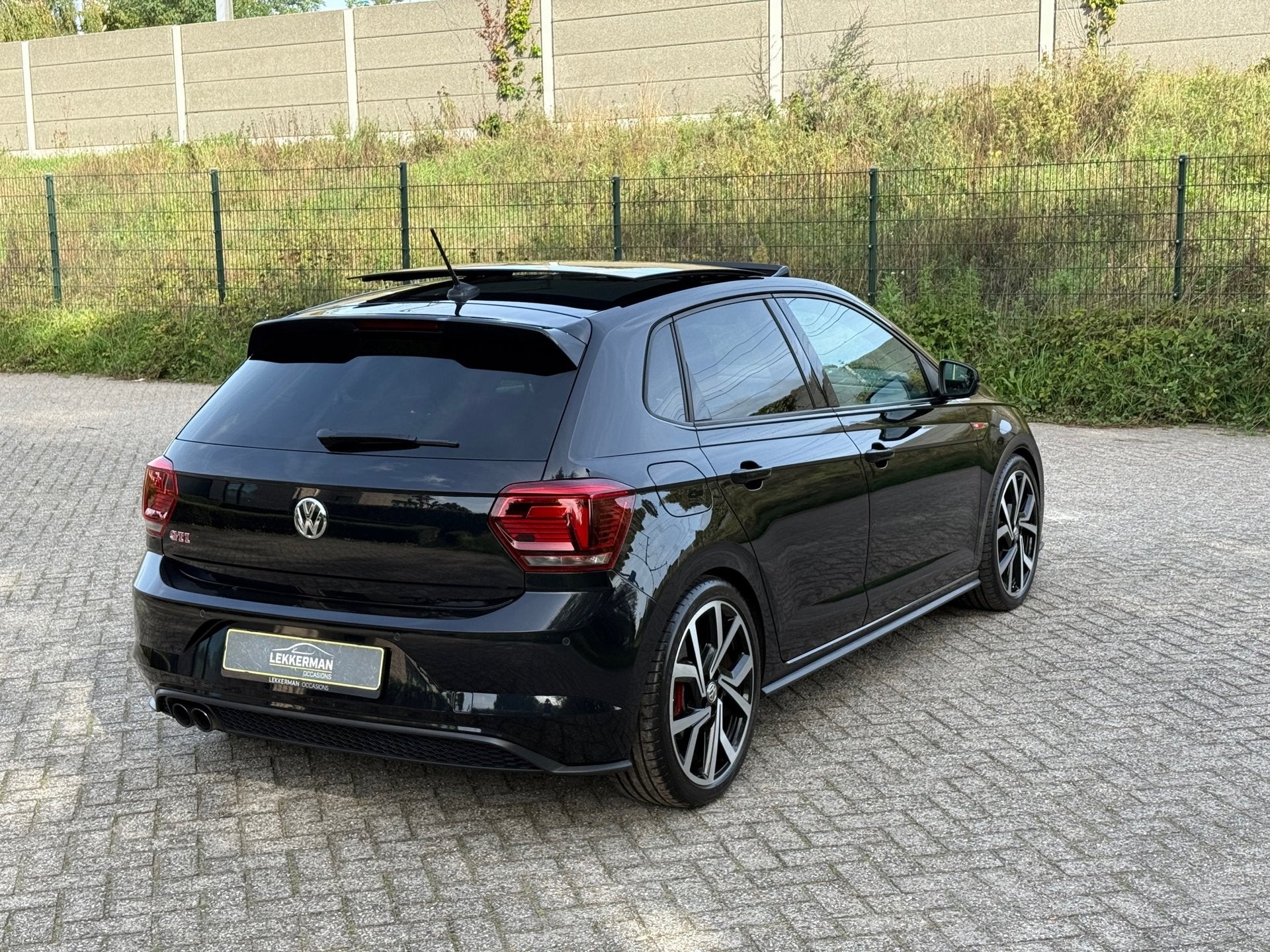 Volkswagen Polo 2.0 TSI GTI DSG I PANO I LED I VOLL I CRUISE, Auto's, Gebruikt, 4 cilinders, 1984 cc, Zwart