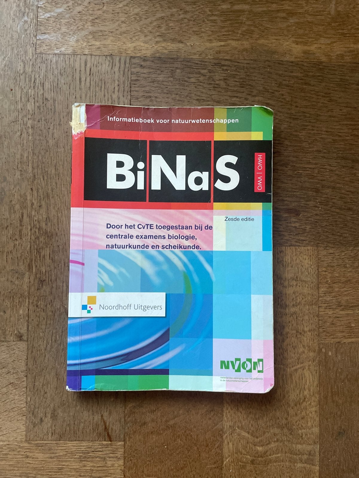 BiNaS Informatieboek Natuurwetenschappen HAVO/VWO Zesde Edit, Ophalen of Verzenden, Gelezen, HAVO, Biologie