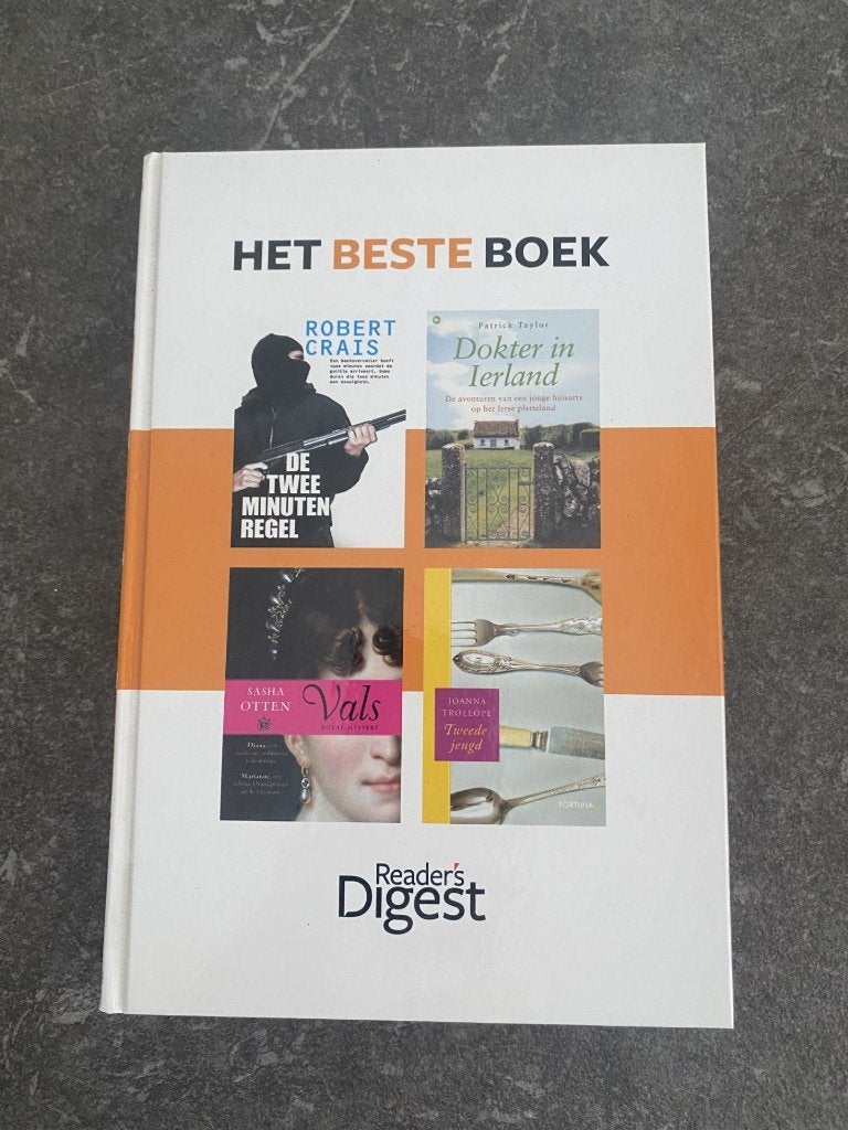 Boek 4 in 1 ongelezen, Boeken, Ophalen of Verzenden, Zo goed als nieuw