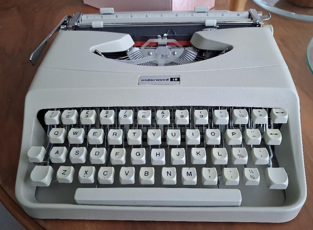 Portable schrijfmachine Underwood 18, Ophalen of Verzenden, Zo goed als nieuw