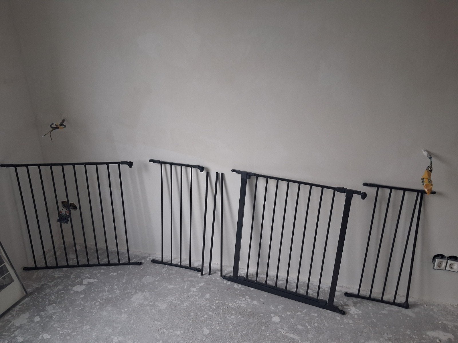 Sterk en stevig metalen traphek/openhaardhek - bijna 2 meter, Overige typen, Ophalen of Verzenden, Zo goed als nieuw, 115 cm of meer