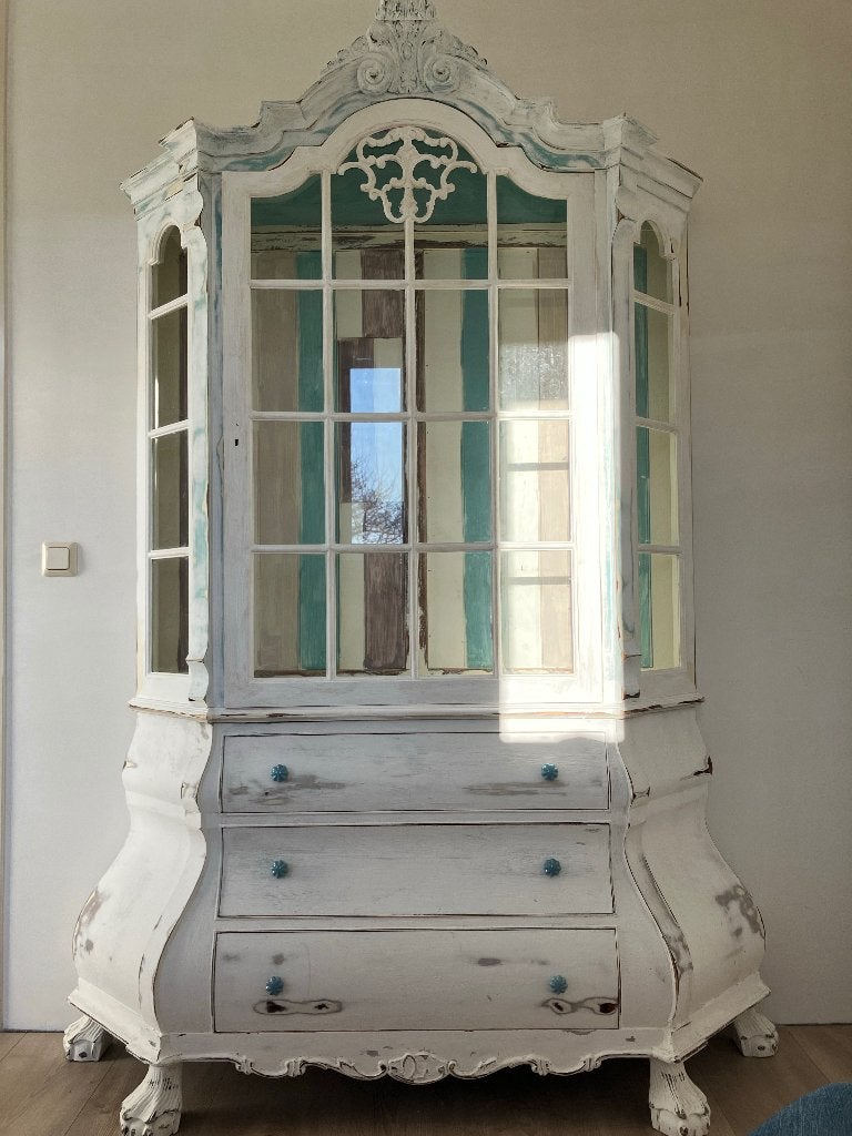 Grote shabby chic brocante vitrinekast, Ophalen