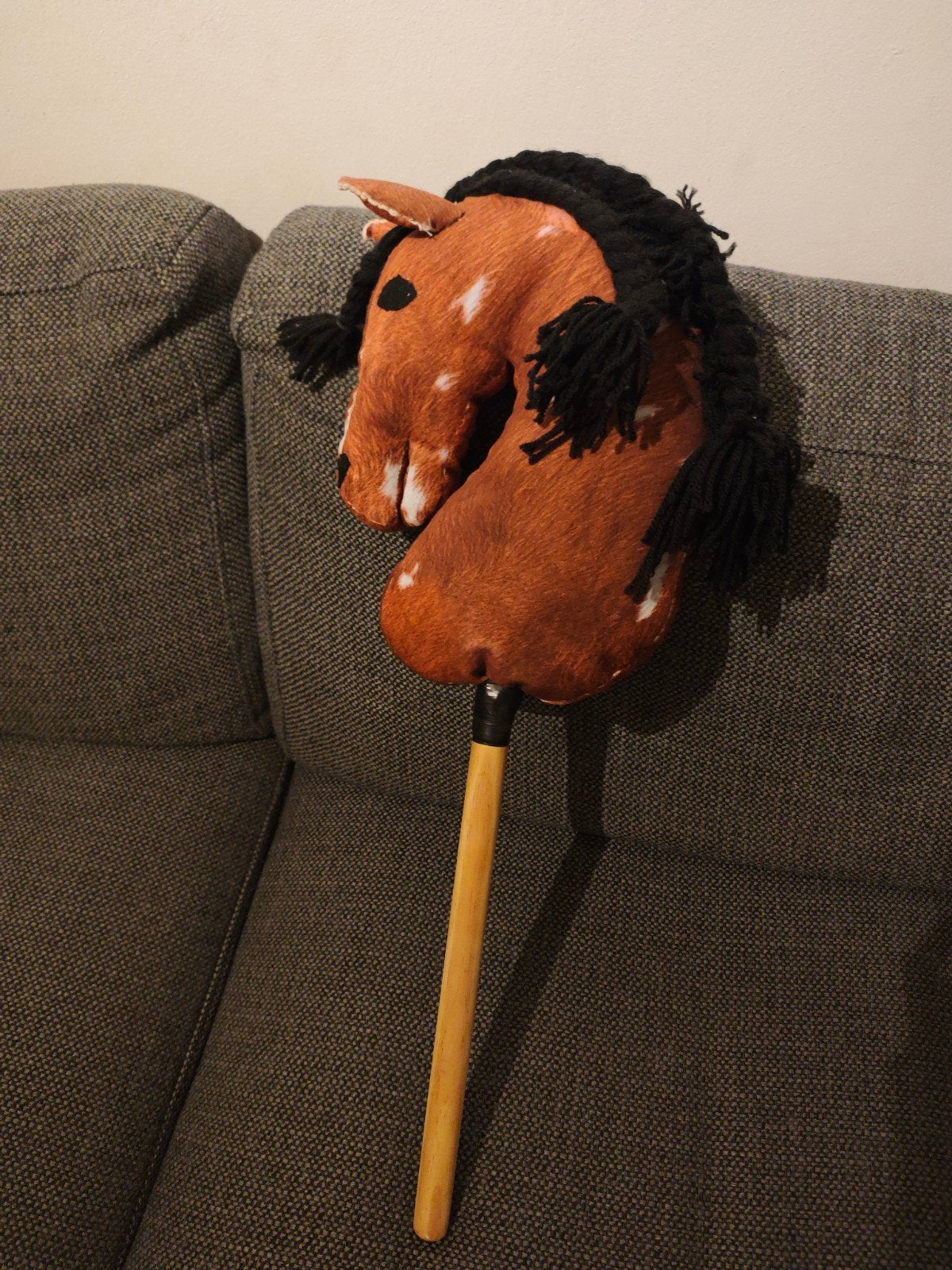 Hobbyhorse, Ophalen