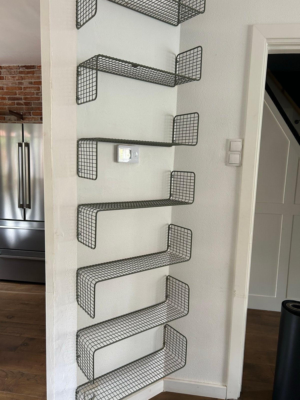 Metalen rekjes, grijs, Set van 7, Huis en Inrichting, Woonaccessoires | Wandplanken en Boekenplanken, Ophalen, Zo goed als nieuw