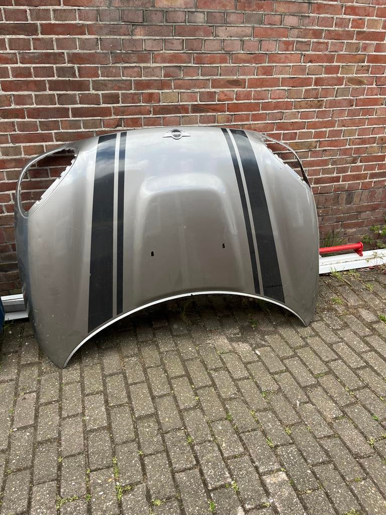 Motorkap Mini Countryman F60 - Grijs met zwarte strepen, Ophalen, Gebruikt, Voor, Mini