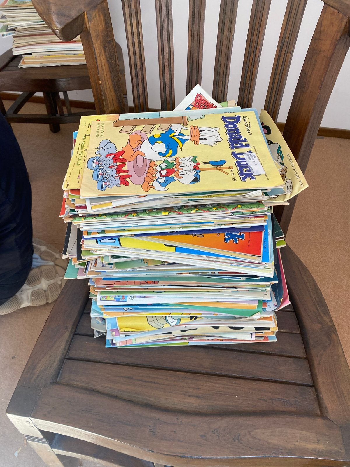 Grote stapel Donald Duck stripboeken, Boeken, Meerdere stripboeken, Ophalen, Gelezen