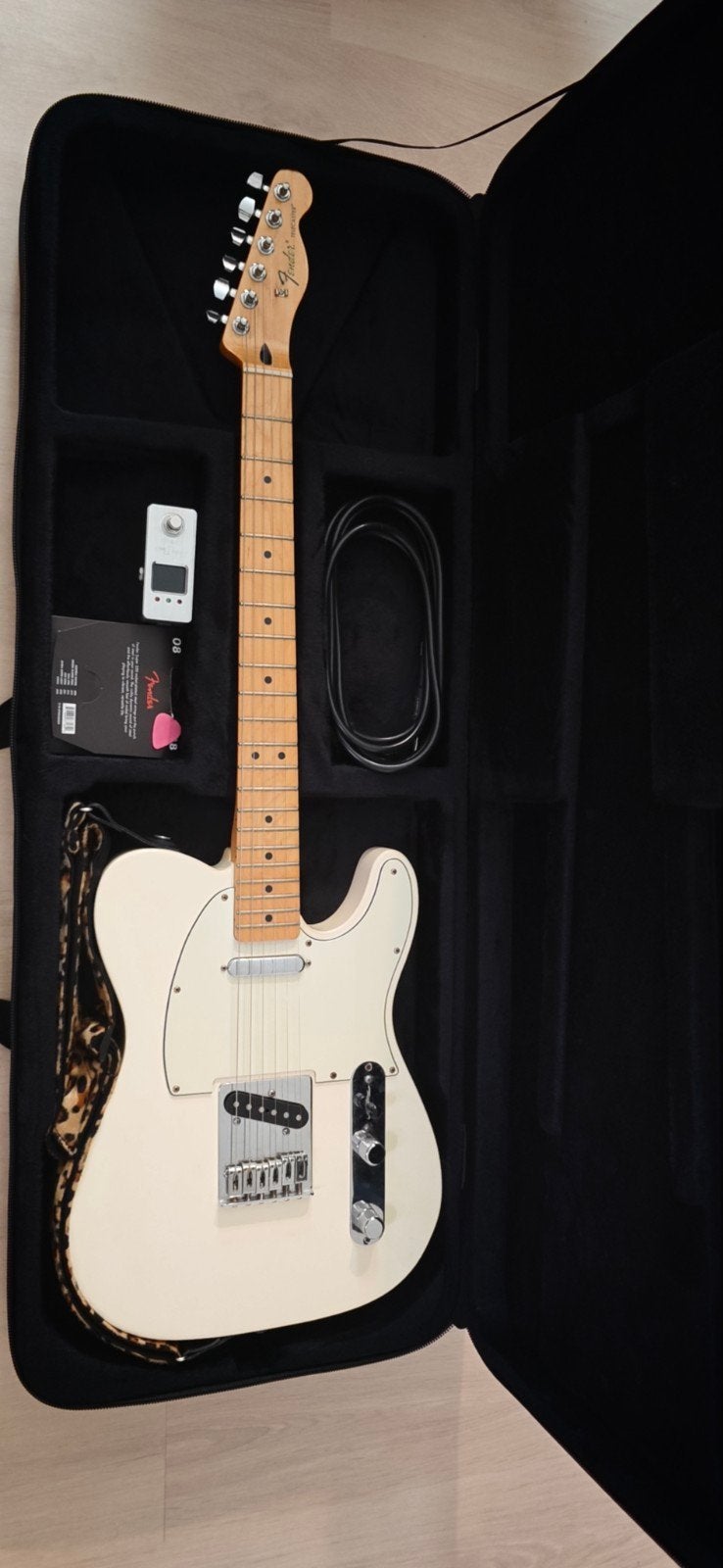 Fender Telecaster Artic White incl. Mustang LT25, Muziek en Instrumenten, Ophalen, Zo goed als nieuw, Solid body, Fender