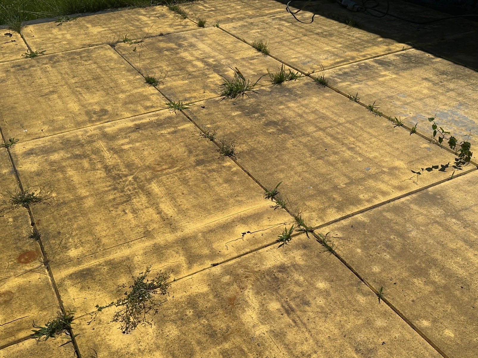 Te koop: 41 gebruikte steenschotten, Tuin en Terras, Terrasdelen en Vlonders, Ophalen, Zo goed als nieuw, Composiet