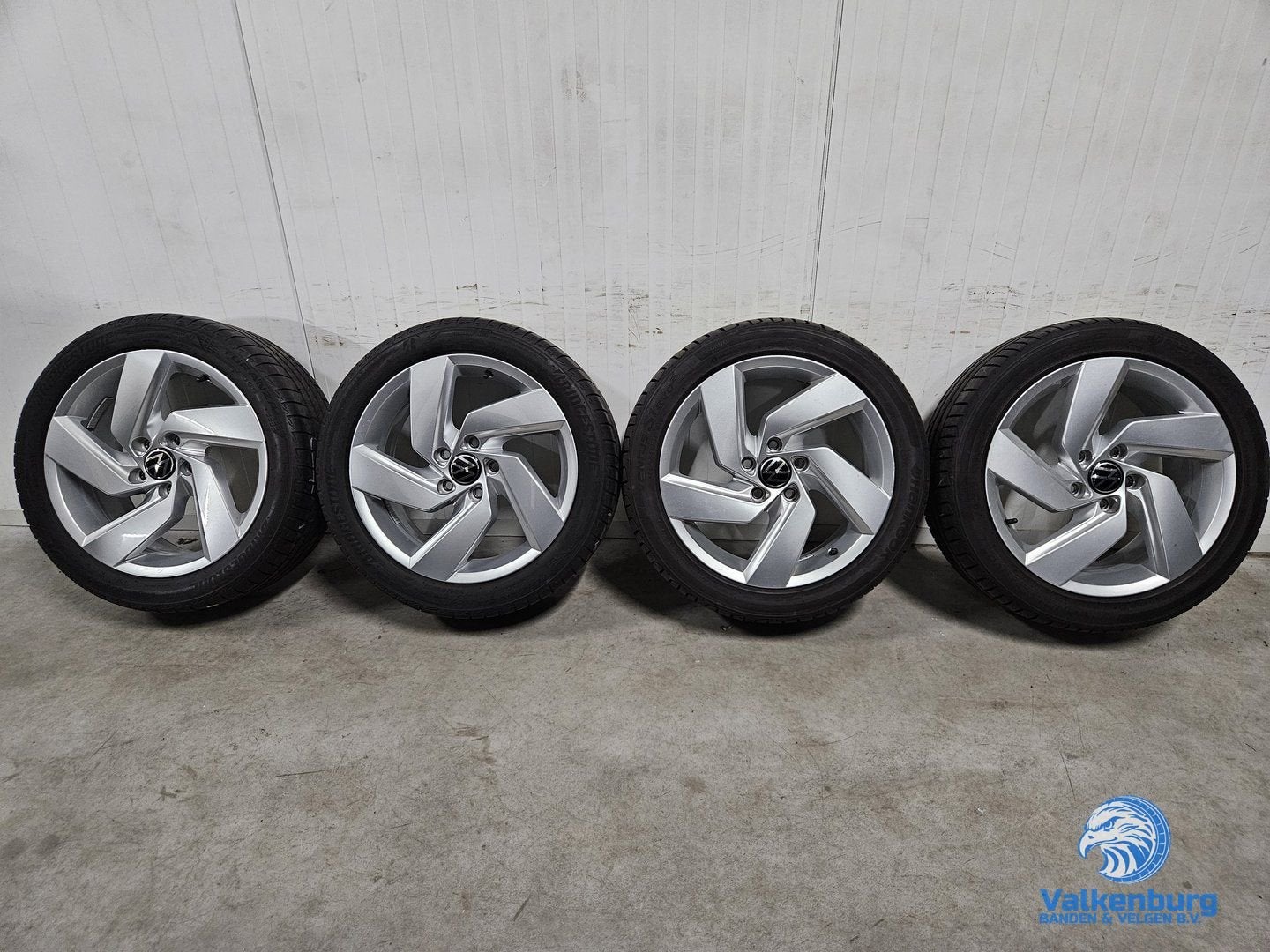 6-7mm! Originele VW Golf 8 5H Richmond 17 inch velgen 5x112, Gebruikt, -, -, Banden en Velgen