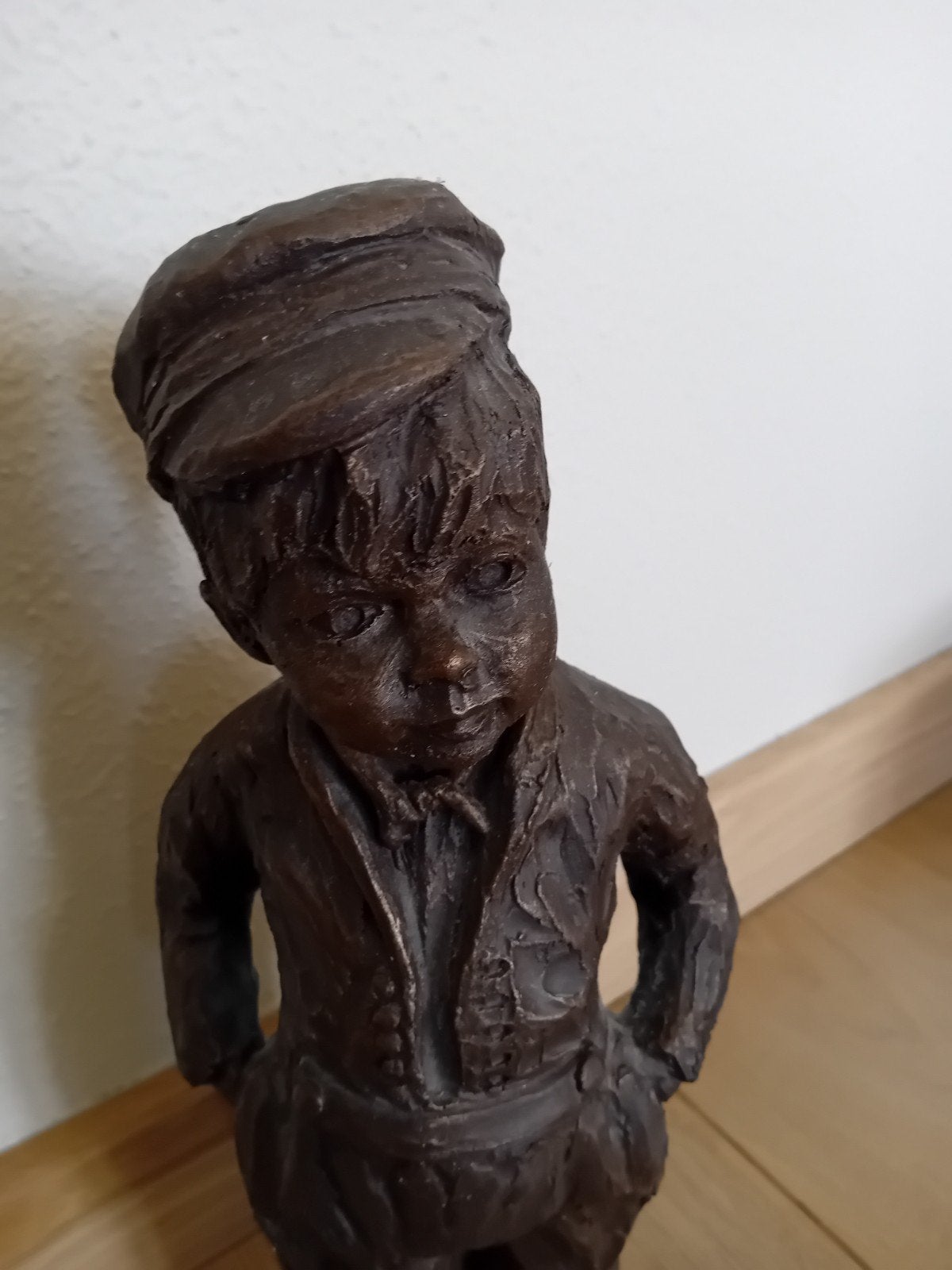 *Leuk bronskleurig beeldje. Wij noemen hem altijd "Bartje"., Verzamelen, Ophalen of Verzenden, Zo goed als nieuw, Overige typen