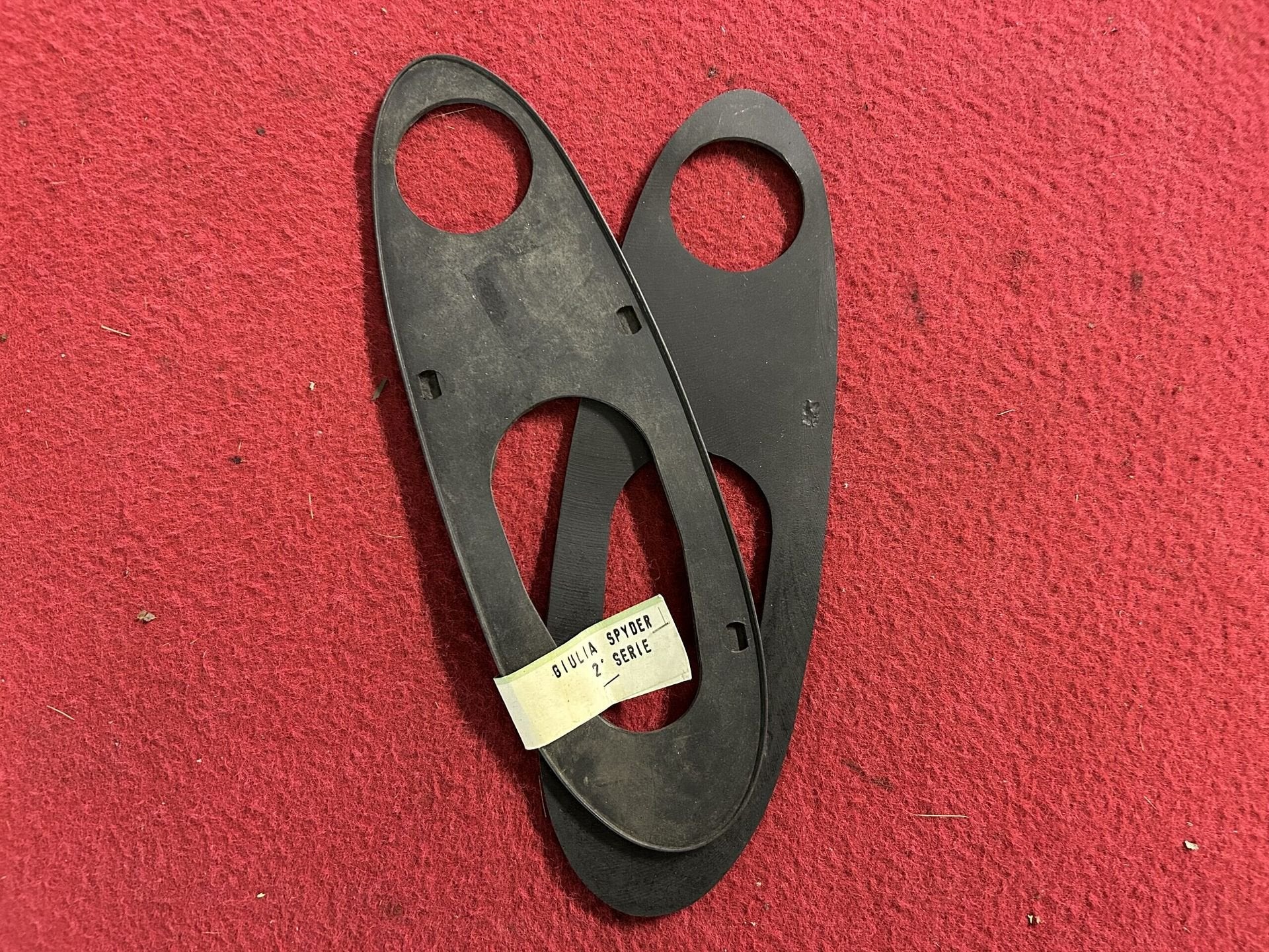 Alfa Romeo Giulia Spider 2e serie achterlichtunit rubber, Gebruikt, -, -, Ophalen of Verzenden
