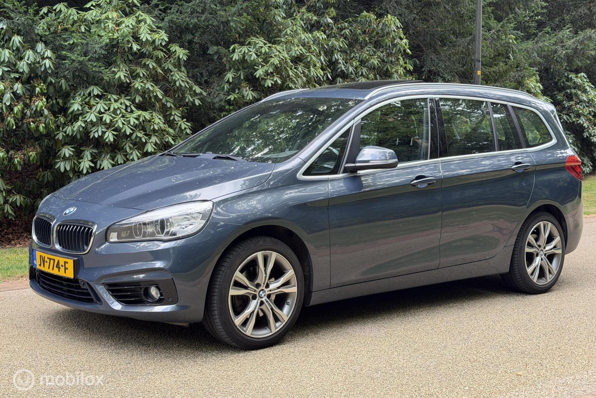 BMW 2-serie Gran Tourer 218i High Executive 7p Leer Pano, Voorwielaandrijving, 136 pk, Gebruikt, 2-Serie Gran Tourer