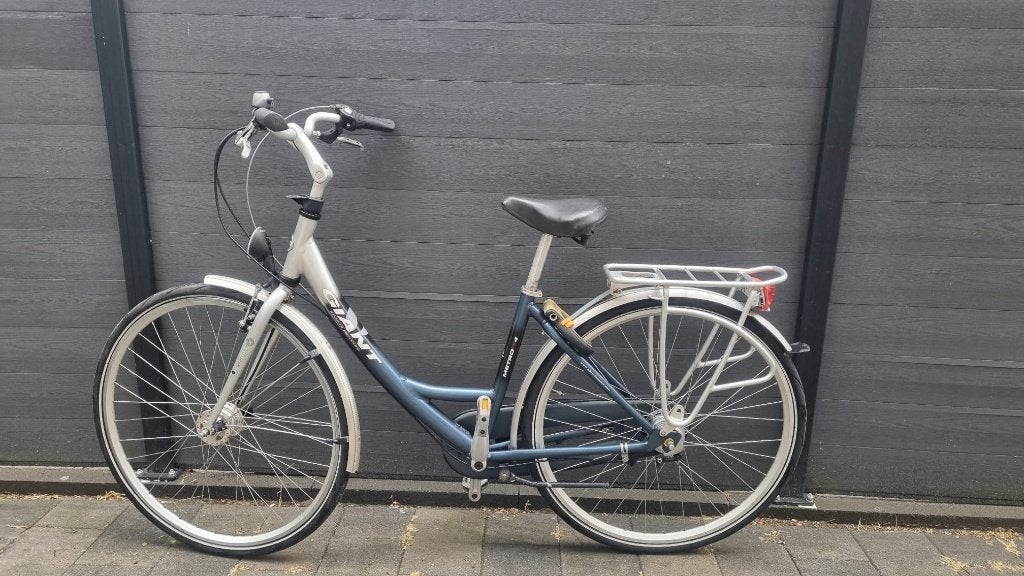 GIANT Damesfiets 3 Versnellingen 28 inch, Ophalen, Gebruikt, Versnellingen, Giant