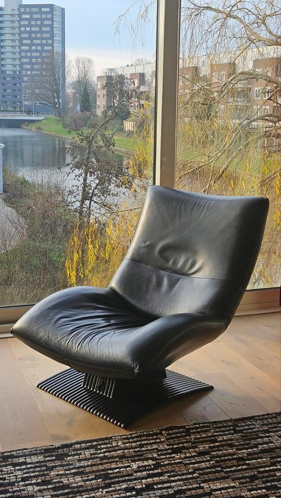Artifort Wave 770 lounge chair design klassieker zwart leer, Ophalen, 75 tot 100 cm, Leer, 50 tot 75 cm