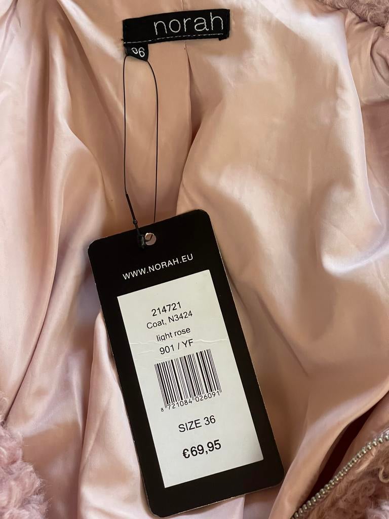 Nieuwe dames winterjas, Kleding | Dames, Jassen | Winter, Ophalen of Verzenden, Zo goed als nieuw, Maat 36 (S), Roze
