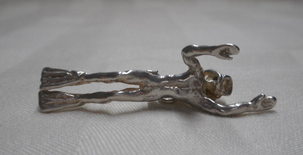 Zilveren vintage hanger duiker nr.1521, Sieraden, Tassen en Uiterlijk, Verzenden, Zo goed als nieuw, Zilver, Zilver
