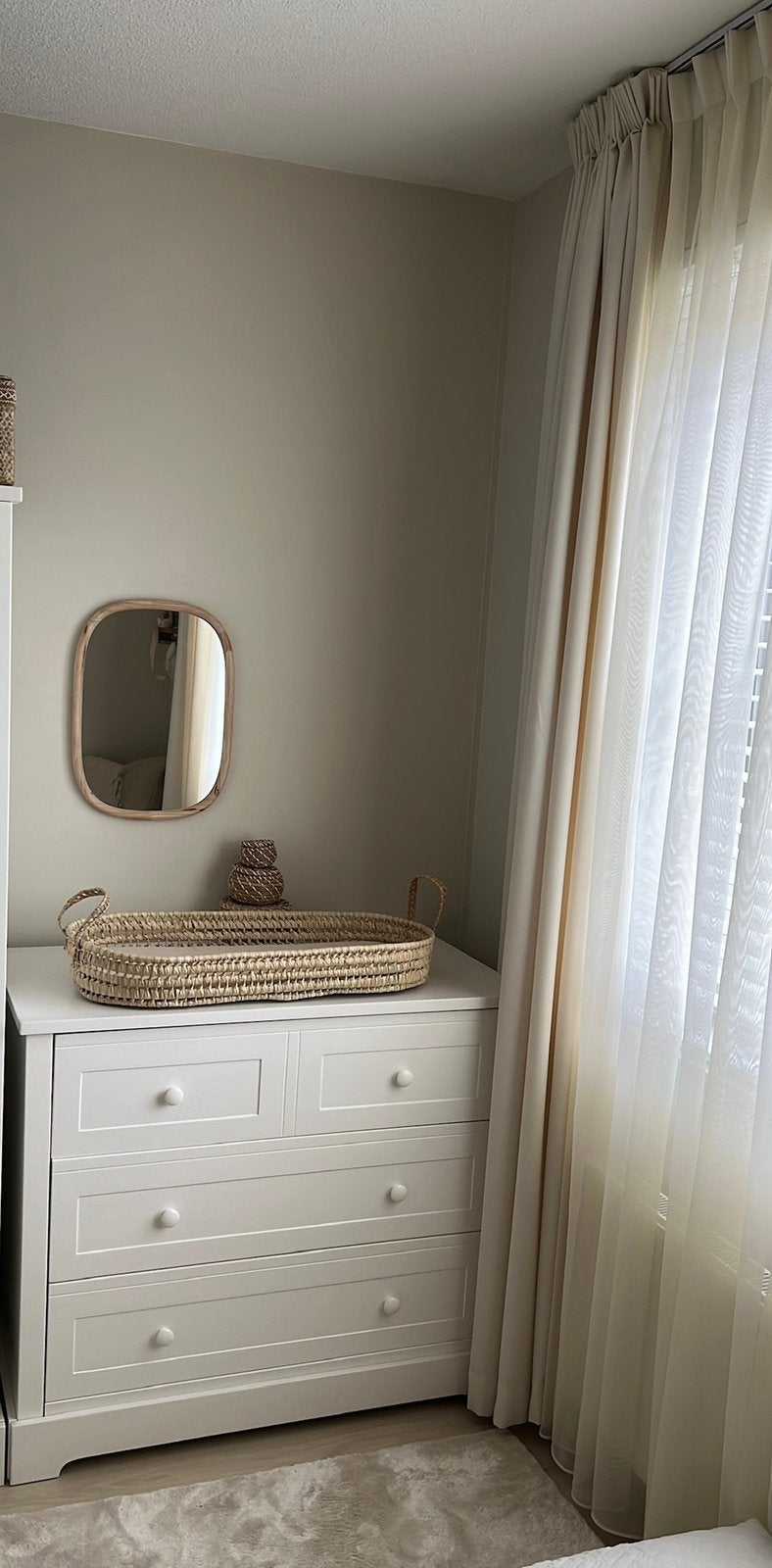 Kidsmill chateau ledikant + commode, Kinderen en Baby's, Kinderkamer | Complete kinderkamers, Ophalen, Zo goed als nieuw, Jongetje of Meisje