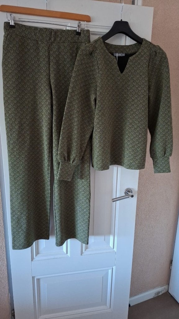 Geisha broek en trui S, Geisha, Nieuw, Ophalen of Verzenden, Maat 36 (S)