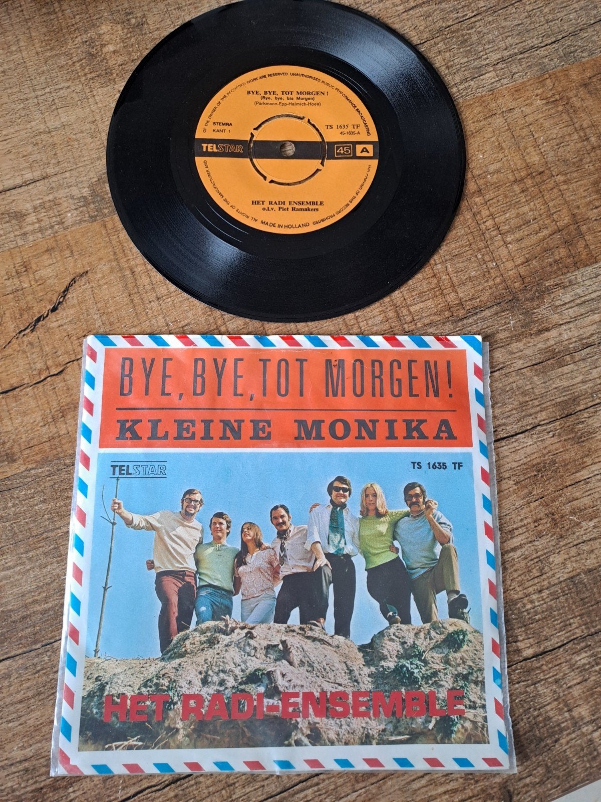 Het Radi Ensemble - Bye, Bye, Tot Morgen! / Kleine Monika, Cd's en Dvd's, Vinyl Singles, Fotohoes, Ophalen of Verzenden, Gebruikt
