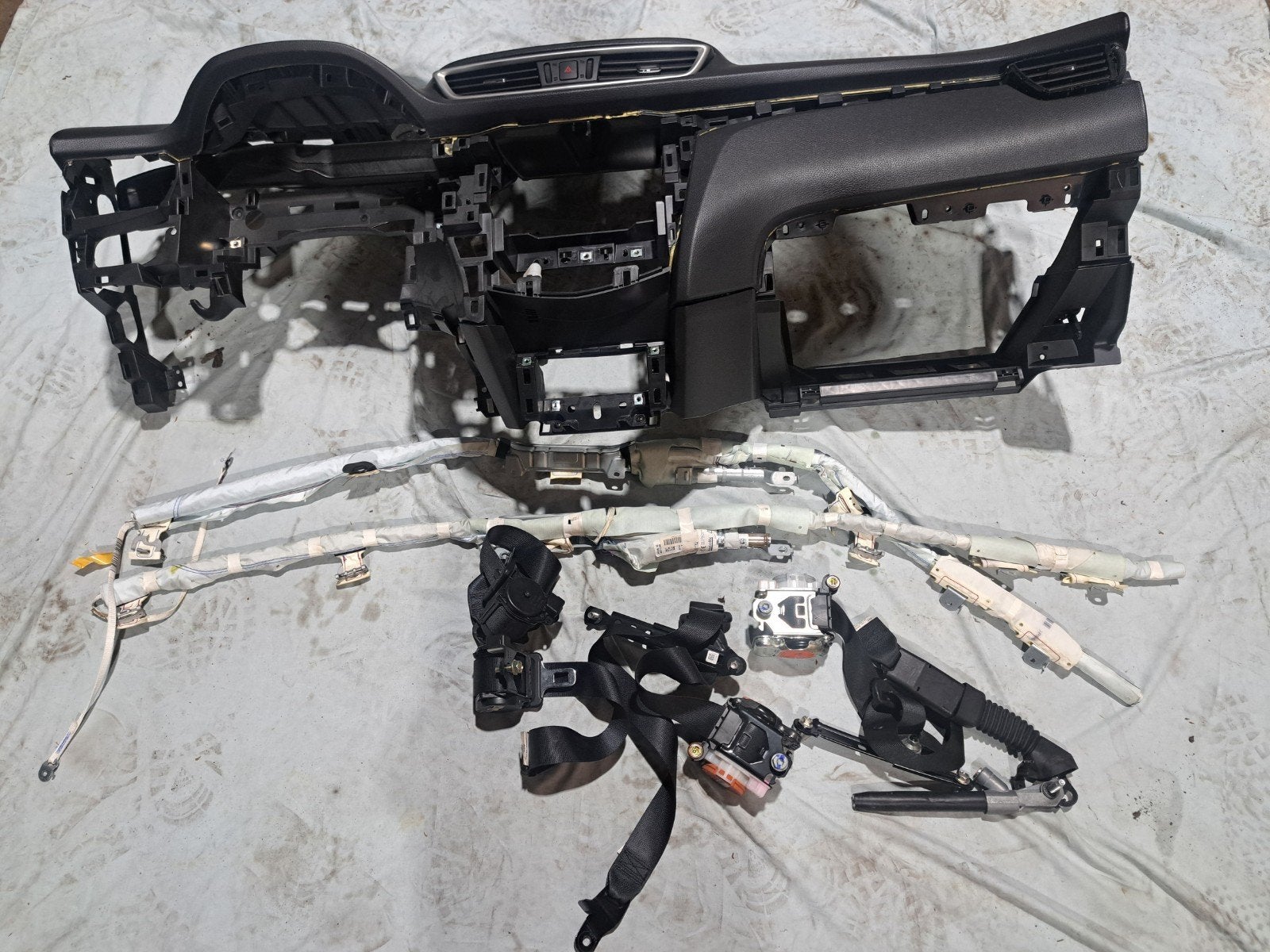Airbagset nissan qashqai 1.2
Bj 2015
J11
Hemel Airbags
Gorde, Auto-onderdelen, Ophalen, Gebruikt, Nissan